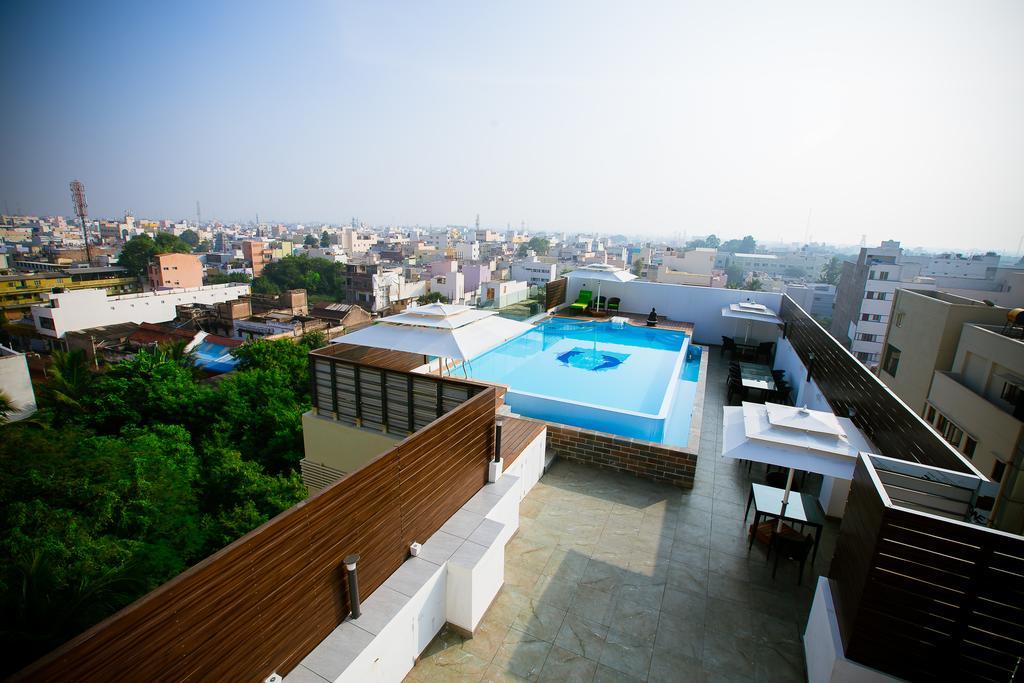 Hotel Radha Prasad Ероде Екстериор снимка
